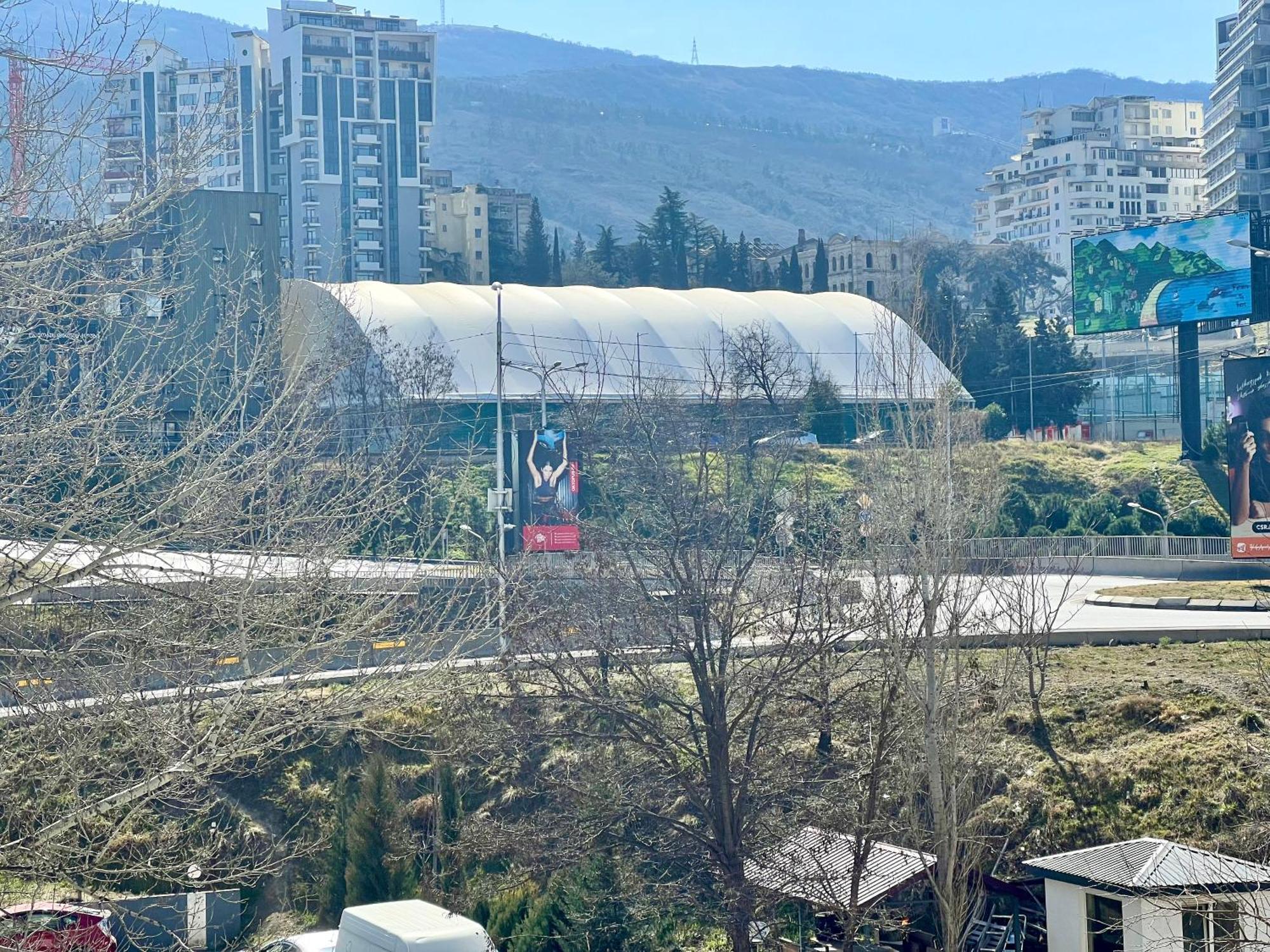 Tbilisi Apartment Tennis Court Buitenkant foto